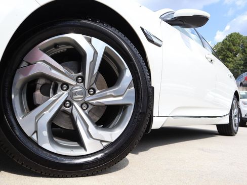 Used 2018 Honda Accord EX-L image 42