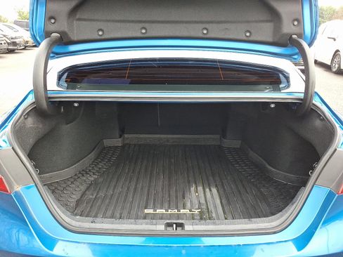 Used 2020 Toyota Camry XSE image 31