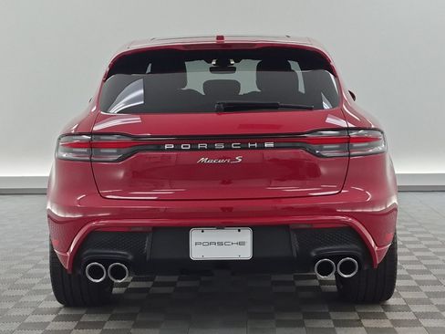 Certified 2023 Porsche Macan S AWD/4WD image 11