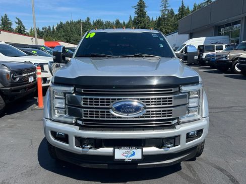 Used 2019 Ford F450 Platinum w/ Platinum Ultimate Package AWD/4WD image 5