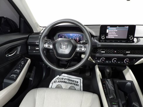 Used 2023 Honda Accord EX image 13