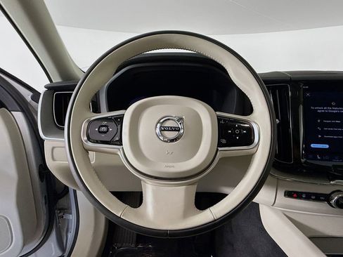 Certified 2023 Volvo XC60 B6 Ultimate image 11
