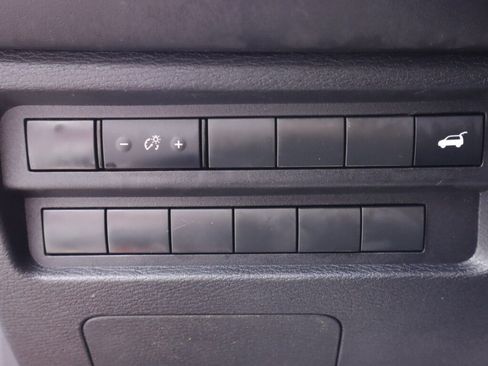 Used 2022 Mitsubishi Outlander SE AWD/4WD image 10