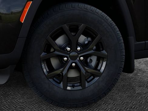 New 2026 Jeep Grand Cherokee L 4WD image 8
