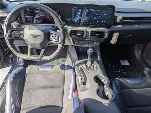 New 2025 Ford Mustang Dark Horse image 15