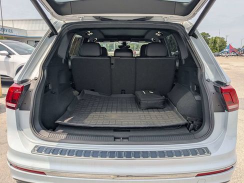 Used 2019 Volkswagen Tiguan SEL Premium R-Line AWD/4WD image 12