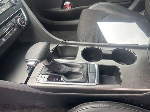 Used 2019 Kia Optima S w/ S Panoramic Sunroof Package FWD image 34