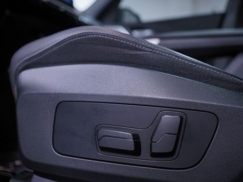 Used 2023 BMW X1 xDrive28i w/ Premium Package image 17