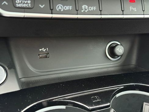 Used 2024 Audi A4 2.0T Premium Plus image 26