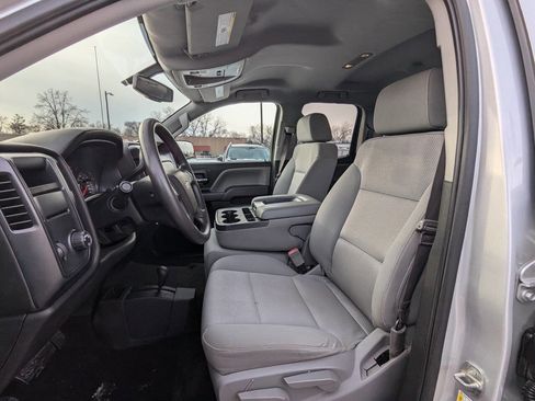 Used 2017 Chevrolet Silverado 1500 Custom w/ Custom Convenience Package image 11