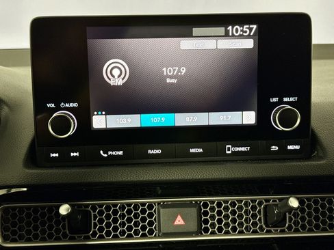 Used 2023 Honda Civic Sport image 25