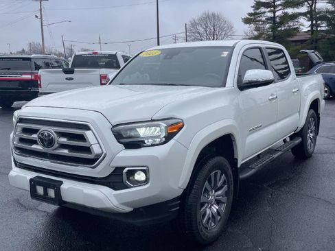 Used 2023 Toyota Tacoma Limited image 1