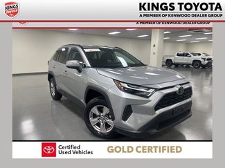 Used 2025 Toyota RAV4 XLE video 1