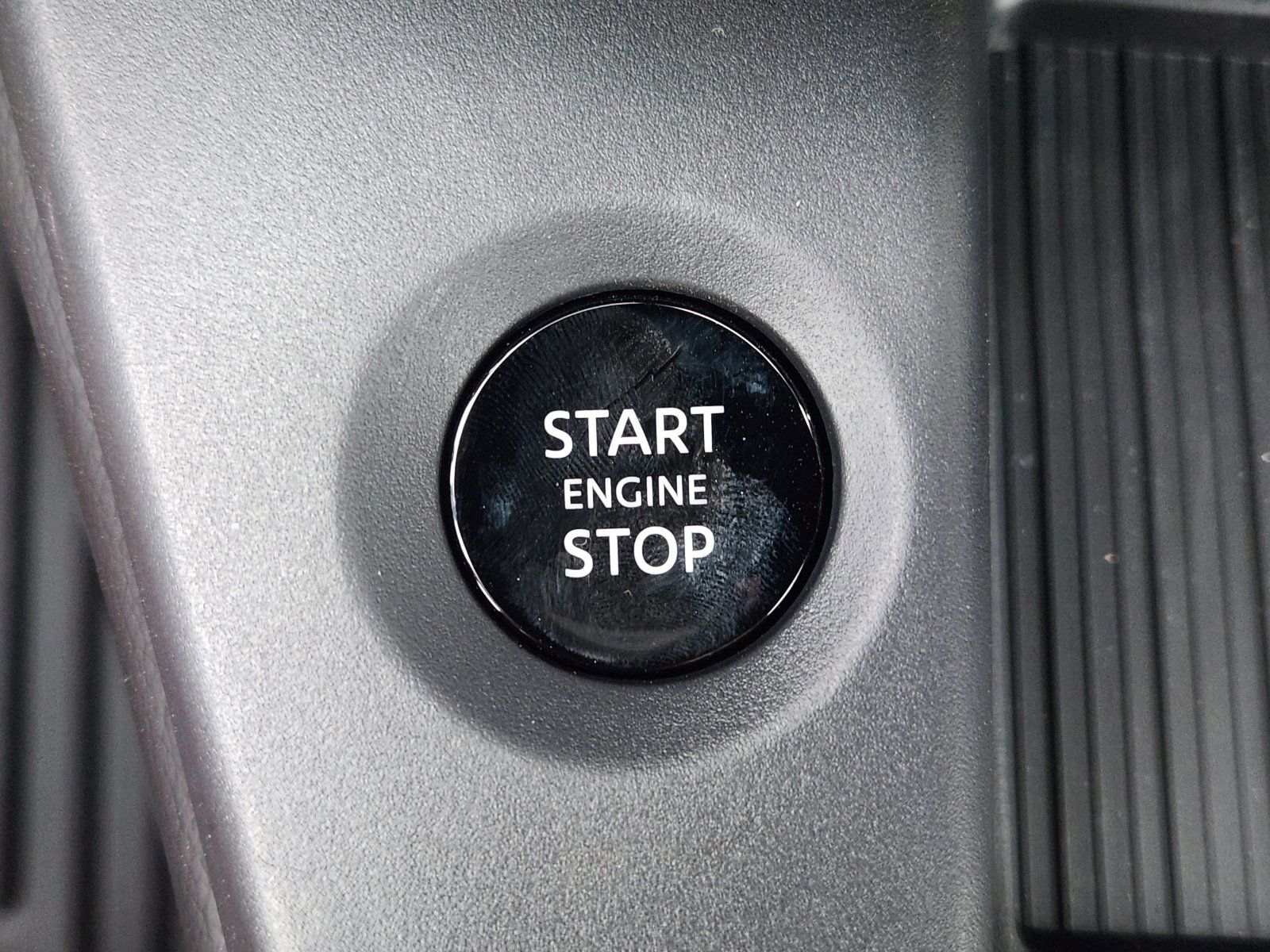 New 2026 Nissan Sentra SR w/ SR Premium Package FWD image 19