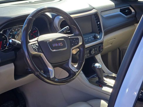 Used 2019 GMC Acadia Denali image 26