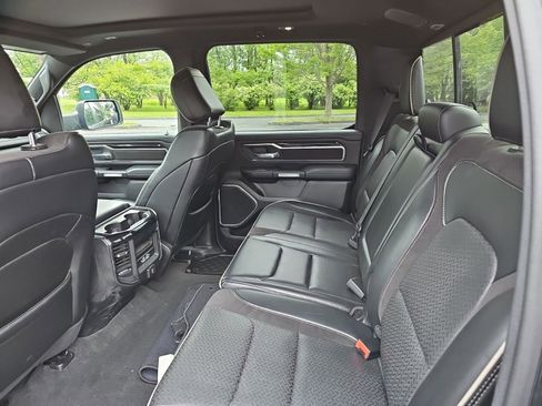 Used 2022 RAM 1500 Laramie w/ Sport Appearance Package AWD/4WD image 18
