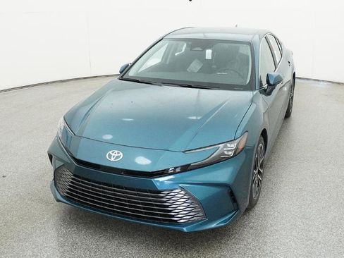 New 2026 Toyota Camry XLE FWD image 33