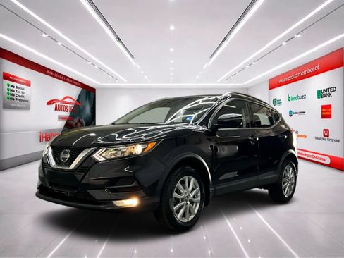 Used 2021 Nissan Rogue Sport SV AWD/4WD image 3