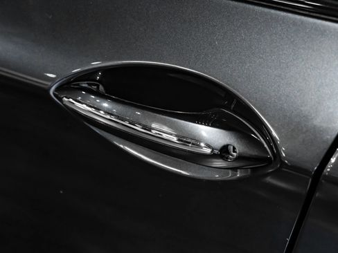 Used 2014 BMW M5 RWD image 46