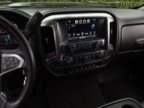 Used 2018 Chevrolet Silverado 2500 LTZ w/ Duramax Plus Package AWD/4WD image 17