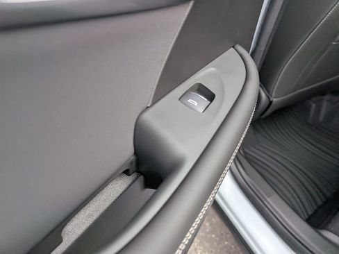 New 2026 Buick Envision Sport Touring image 11