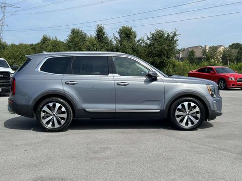 Used 2020 Kia Telluride S w/ S 8 Passenger Seating Package AWD/4WD image 2