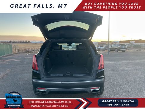 Used 2021 Cadillac XT5 Premium Luxury image 8