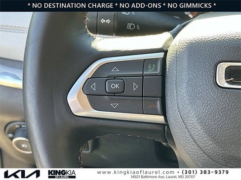 Used 2022 Jeep Compass Limited image 10