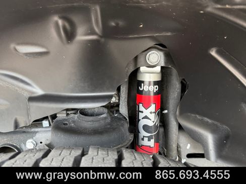 Used 2023 Jeep Gladiator Rubicon w/ Trailer Tow Package AWD/4WD image 13