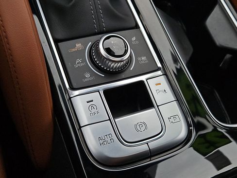 Used 2023 Kia Telluride SX X-Line AWD/4WD image 30