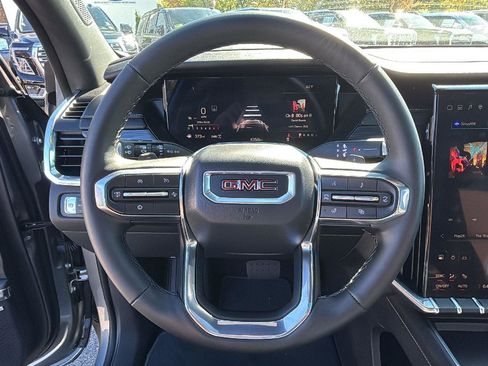 New 2025 GMC Acadia Elevation w/ Elevation Premium Package image 17