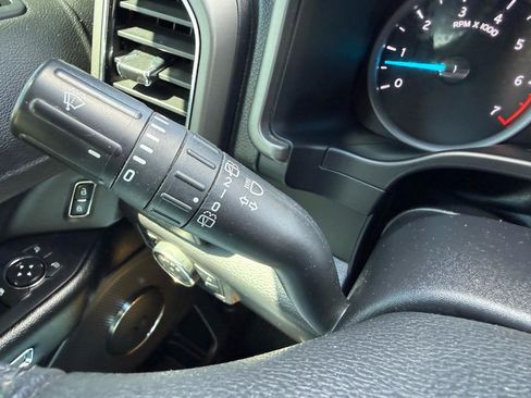 Used 2018 Ford Expedition XLT AWD/4WD image 21