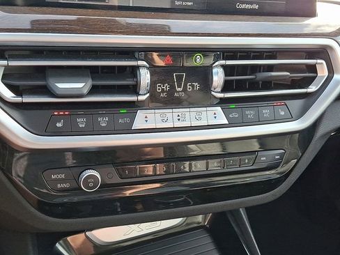 Used 2023 BMW X3 xDrive30i image 16