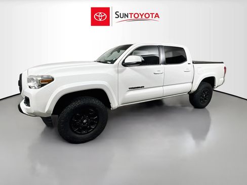 Used 2021 Toyota Tacoma SR5 RWD image 9