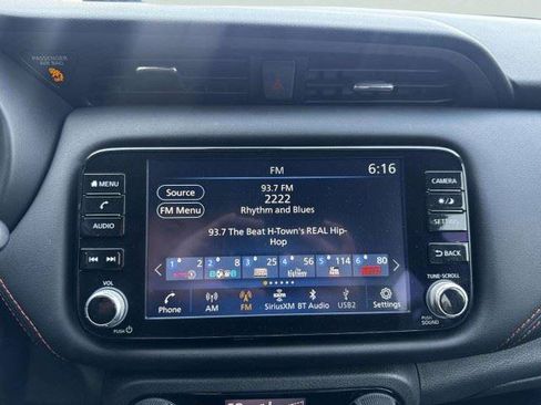 Used 2024 Nissan Kicks SR FWD image 28
