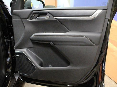 New 2026 GMC Acadia Elevation w/ Black Edition image 9