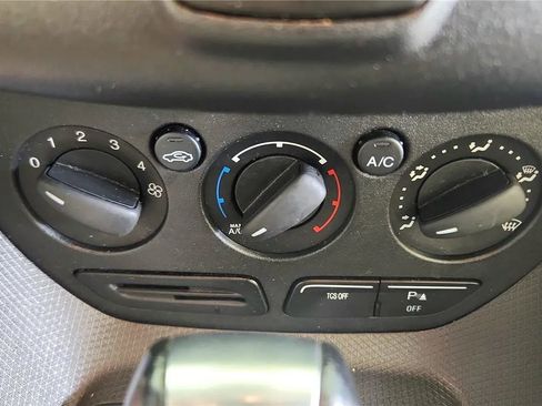 Used 2015 Ford Transit Connect XL FWD image 29