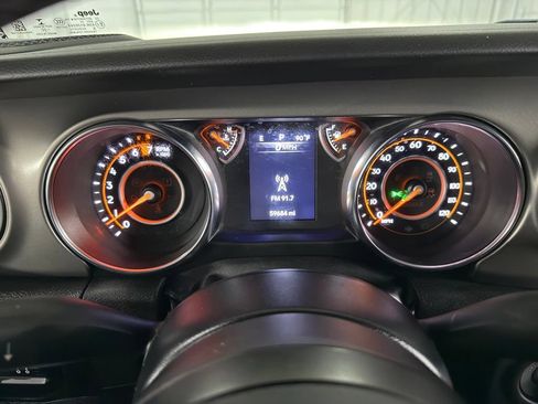 Used 2022 Jeep Gladiator Sport AWD/4WD image 31