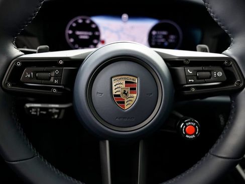 Certified 2025 Porsche 911 Carrera S RWD image 38