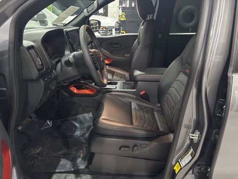 Used 2026 Nissan Frontier PRO-4X w/ Pro Premium Package image 11