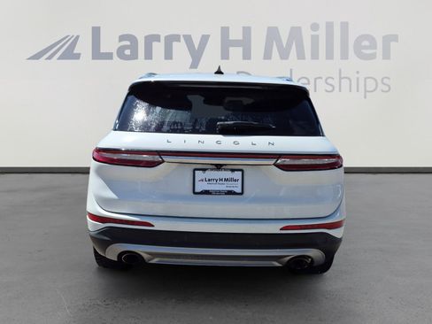 Used 2021 Lincoln Corsair FWD image 4