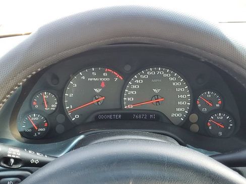 Used 1998 Chevrolet Corvette Convertible w/ Memory Pkg RWD image 17