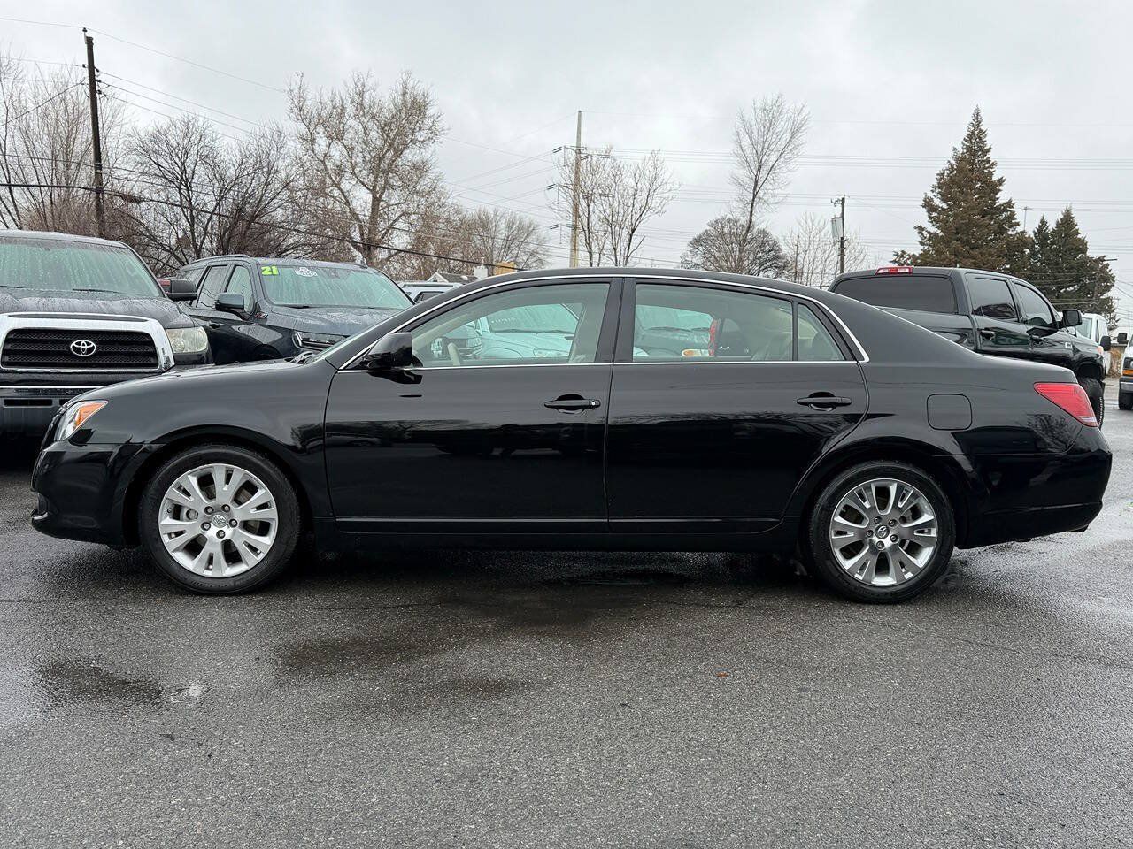 Used 2008 Toyota Avalon XLS FWD image 25