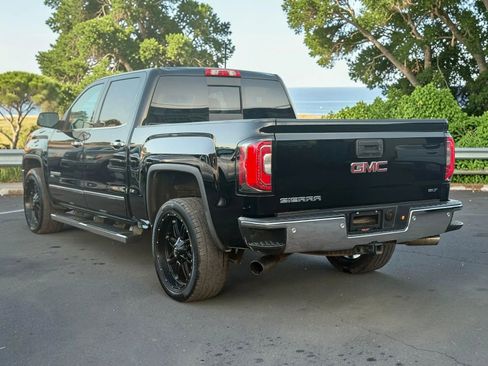 Used 2017 GMC Sierra 1500 SLT AWD/4WD image 8