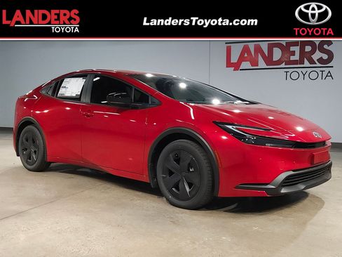 New 2026 Toyota Prius LE image 1