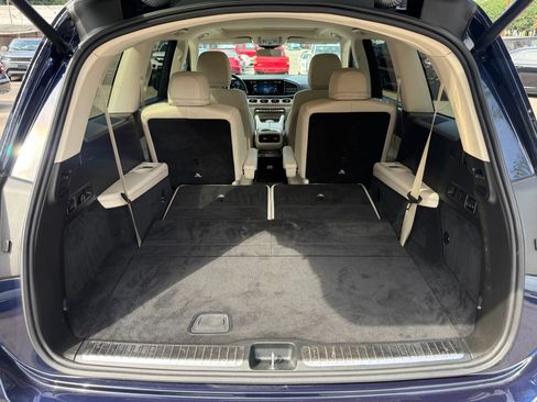 Used 2022 Mercedes-Benz GLS 450 4MATIC image 12