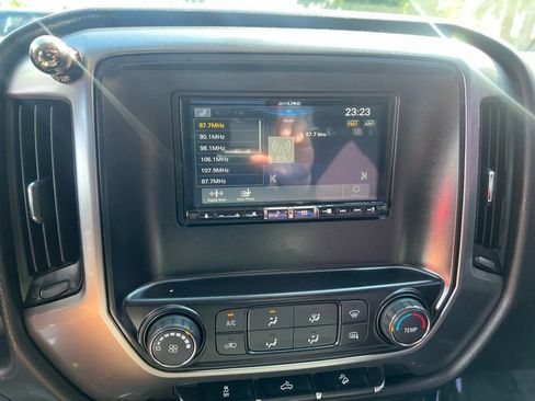 Used 2016 Chevrolet Silverado 1500 LT w/ Rally 2 Edition image 18