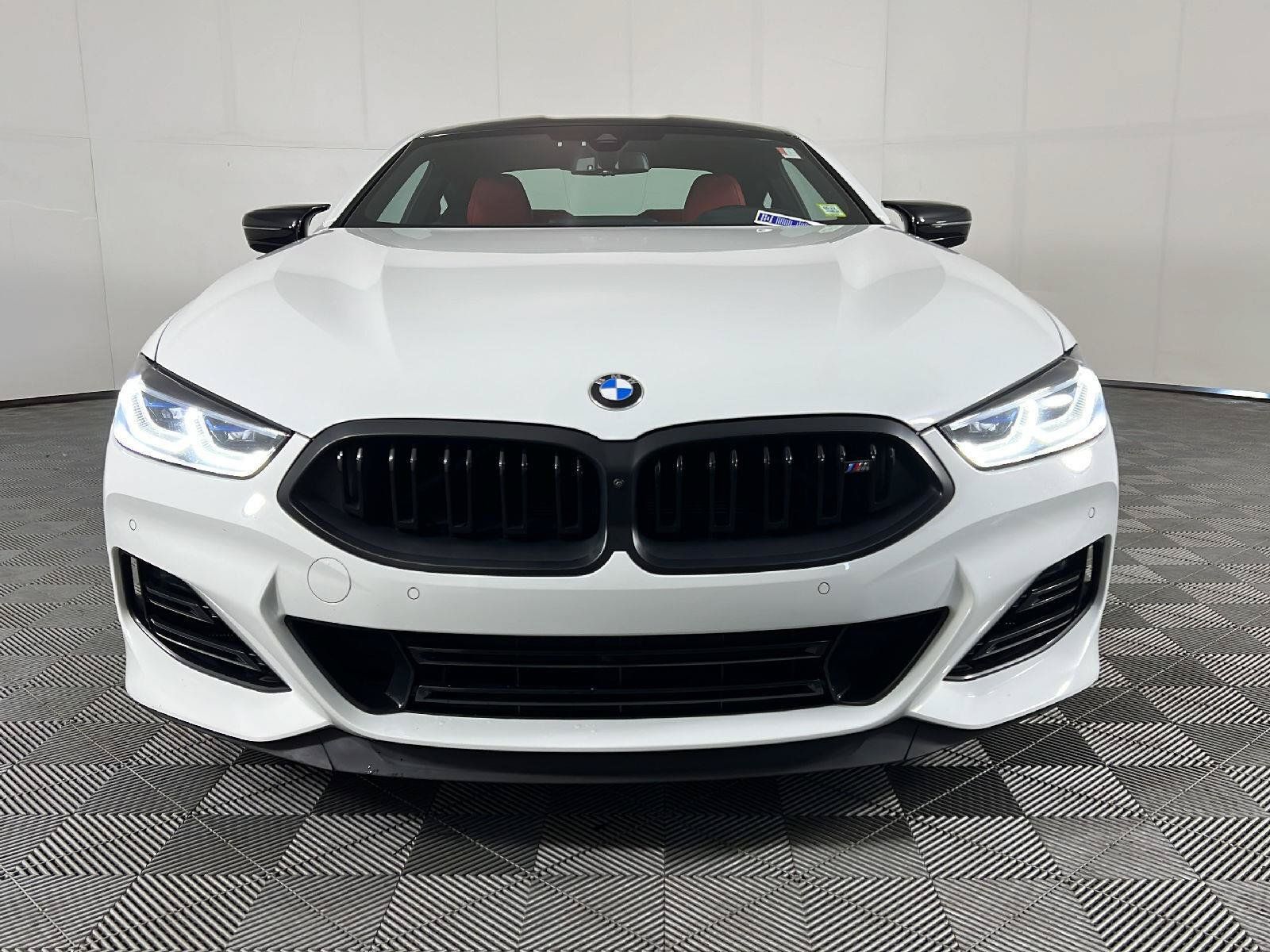 Used 2025 BMW M850i xDrive Coupe w/ M Sport Professional Package AWD/4WD image 13