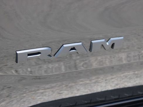 Used 2024 RAM 1500 Big Horn AWD/4WD image 18