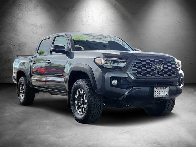 Used 2023 Toyota Tacoma TRD Off-Road w/ Black Out Package (TMS) AWD/4WD image 2